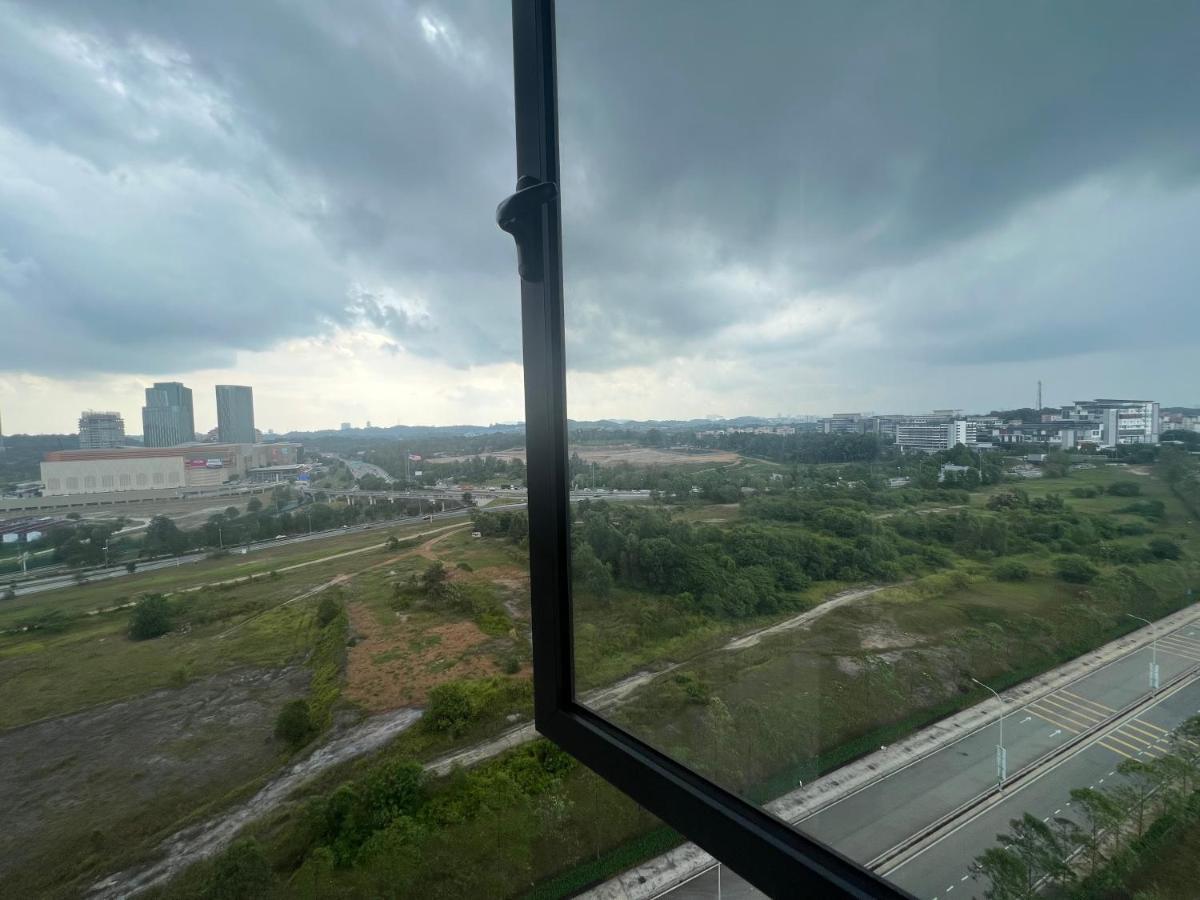 Mucihome Clio 3R2B, Putrajaya Condo Near To Ioi City Mall, Alamanda, Hospital Serdang, Wetland Studio Kru Dll- Non Smoking Home For Malaysian Only Dış mekan fotoğraf
