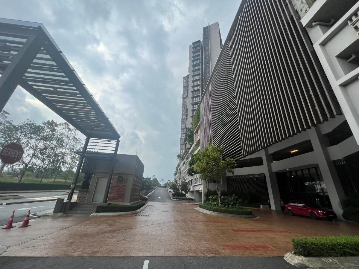 Mucihome Clio 3R2B, Putrajaya Condo Near To Ioi City Mall, Alamanda, Hospital Serdang, Wetland Studio Kru Dll- Non Smoking Home For Malaysian Only Dış mekan fotoğraf